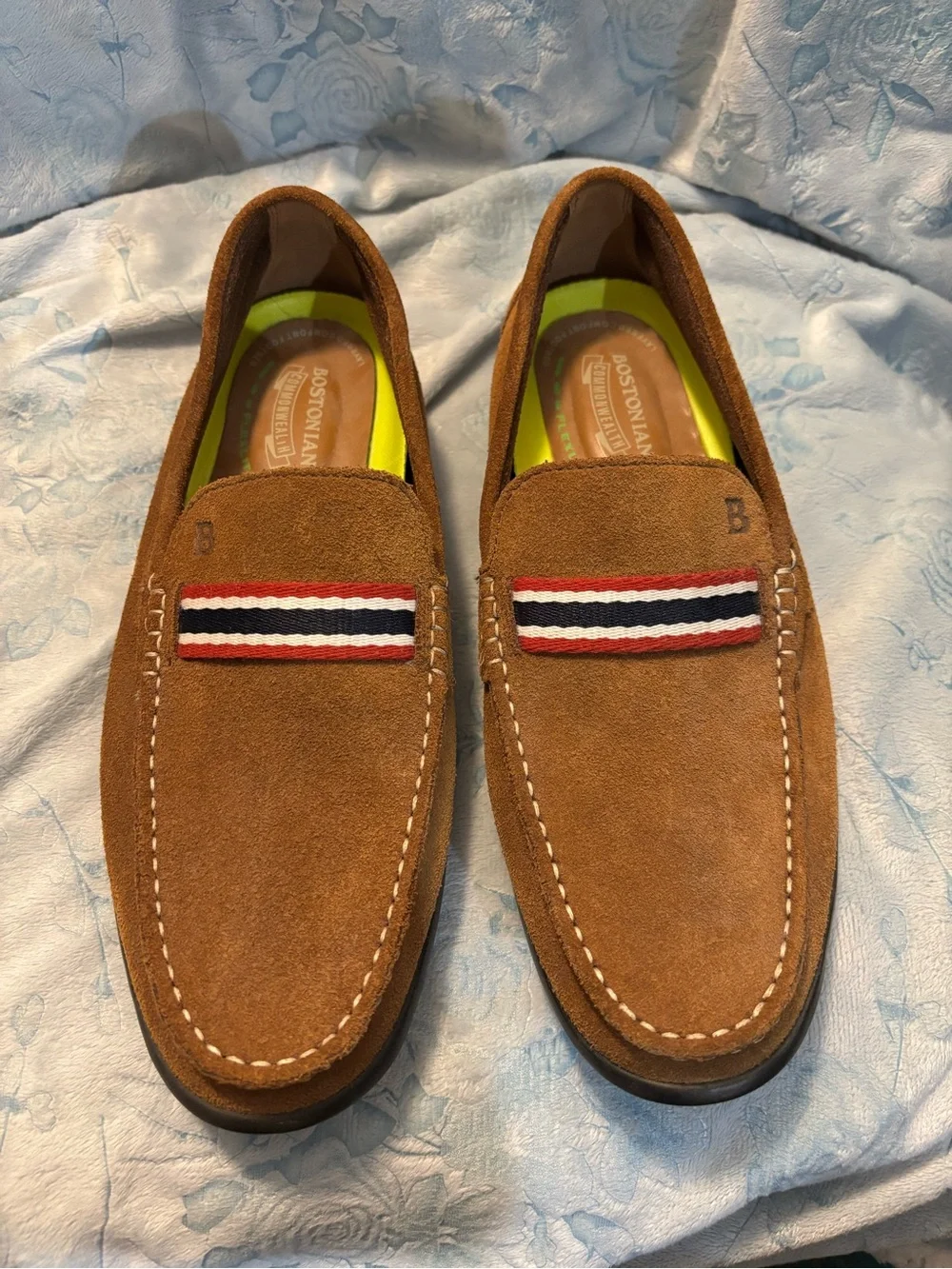 Bostonian Brown Suede Slip-On Slippers with Red-White-Blue Trim Mens 7 New